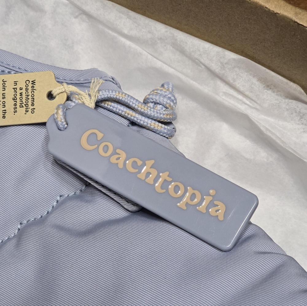 *NWT* COACHTOPIA Loop Flat Tote, Coach Quilted Cloud Tote Bag - Picture 10 of 16